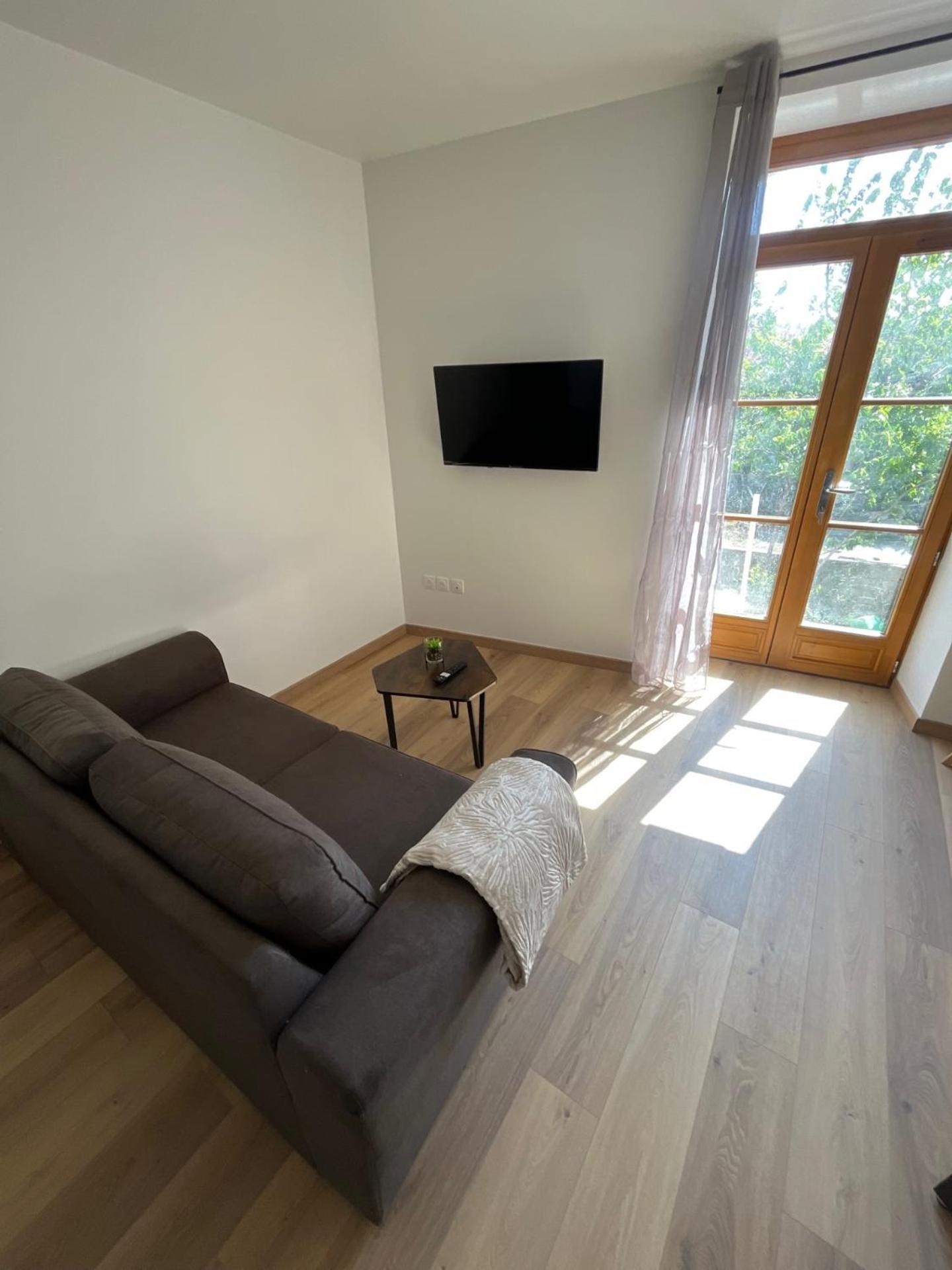 Apartamento Agreable T2 Renove A Neuf La Voulte-sur-Rhone Exterior foto